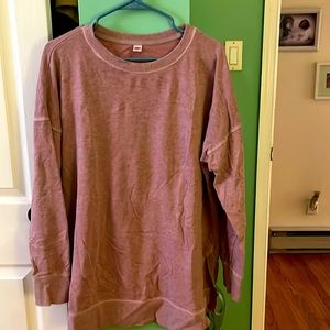 Old Navy sweatshirt. Size med